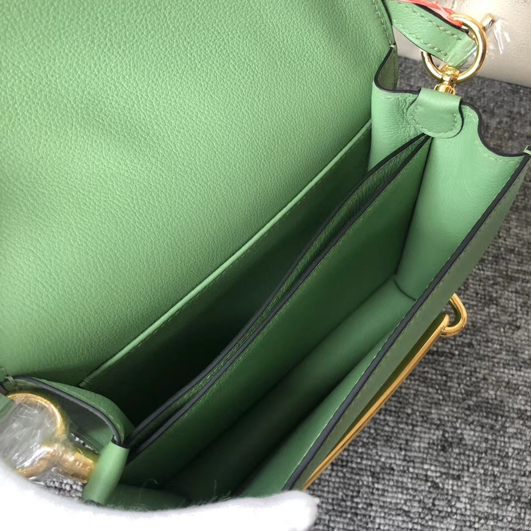 Hermes Roulis 23cm Evercolor 3I Vert Criquet Hermes Roulis 23cm Evercolor 3I Vert Criquet