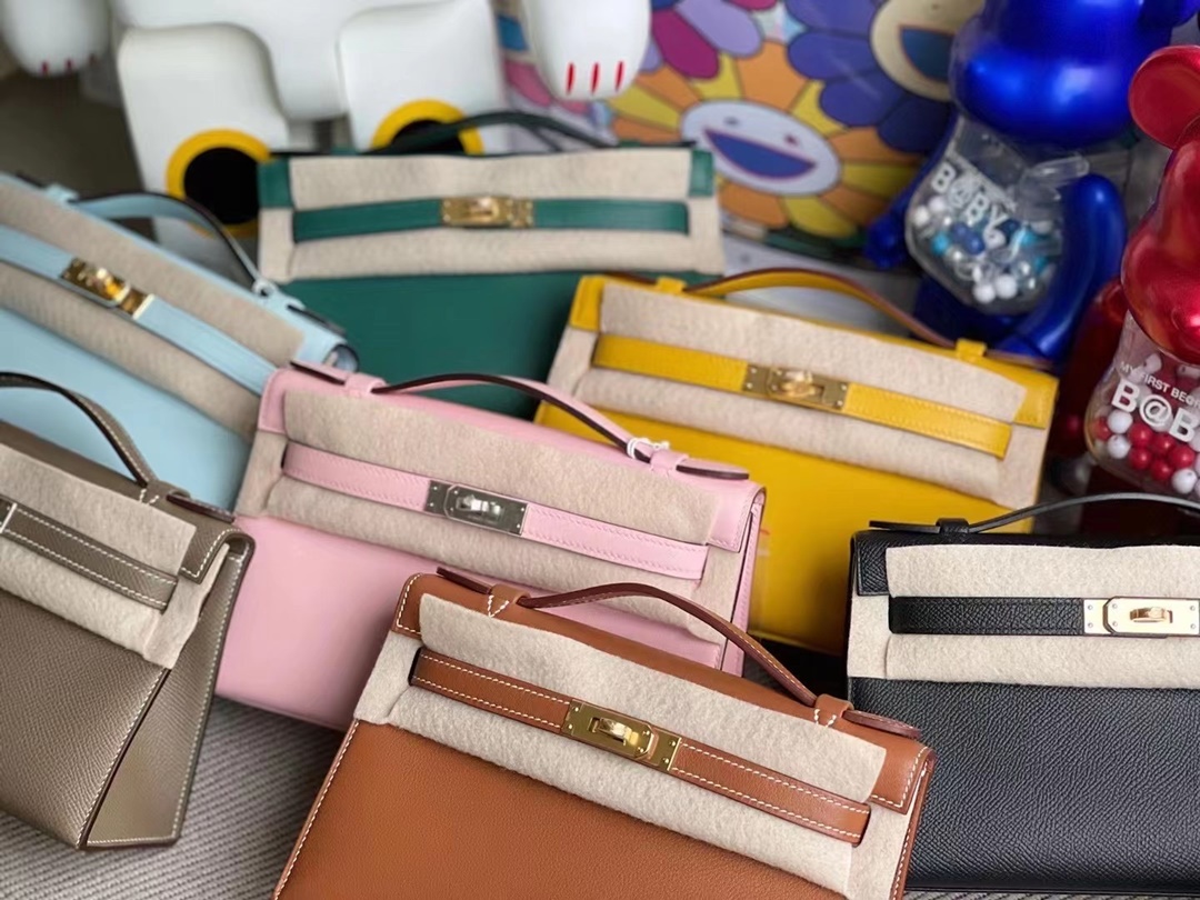 Hermes MiniKelly Pochette Epsom 18 Etoupe Hermes MiniKelly Pochette Epsom 18 Etoupe