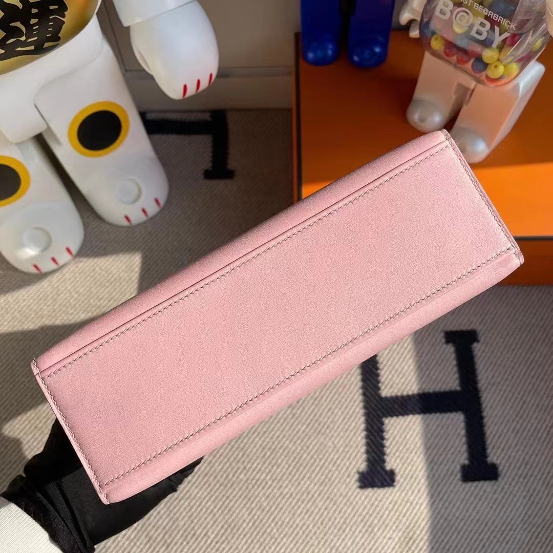 Hermes MiniKelly Pochette Swift 3Q Rose Sakura Hermes MiniKelly Pochette Swift 3Q Rose Sakura