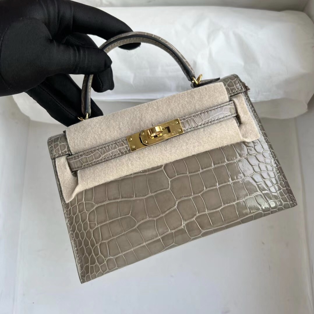 Hermès Kelly Mini II 2代 81 Gris Tourterelle Shiny Alligator Crocodile GHW Hermès Kelly Mini II 2代 81 Gris Tourterelle Shiny Alligator Crocodile GHW