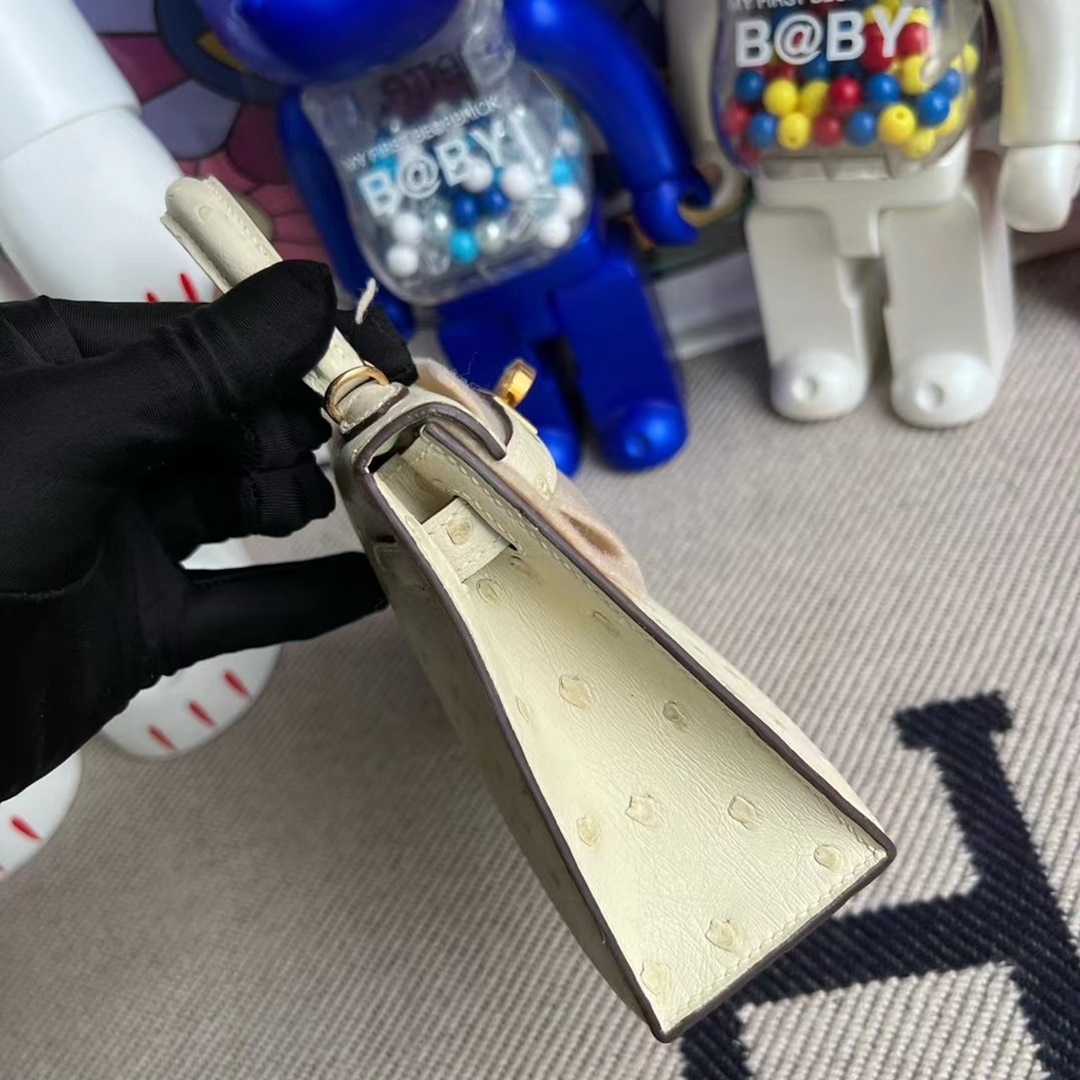 Hermes Kelly Mini II Ostrich 3C Parchemin Hermes Kelly Mini II Ostrich 3C Parchemin