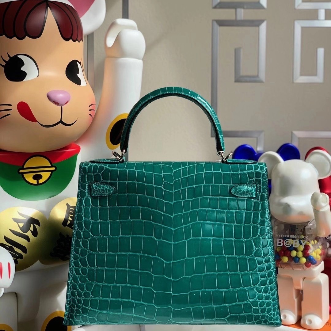 Hermes Kelly 28cm 6Q Very emeraude Shiny Porosus Crocodile ^ Hermes Kelly 28cm 6Q Very emeraude Shiny Porosus Crocodile ^