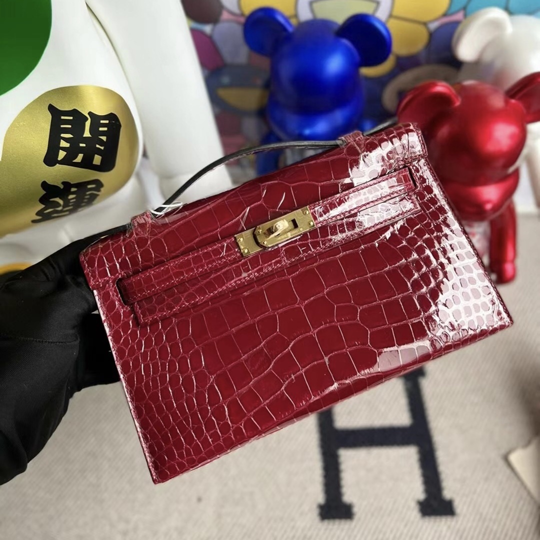 Hermes MiniKelly Pochette 22cm Shiny Alligator Crocodile 55 Rouge H GHW Hermes MiniKelly Pochette 22cm Shiny Alligator Crocodile 55 Rouge H GHW
