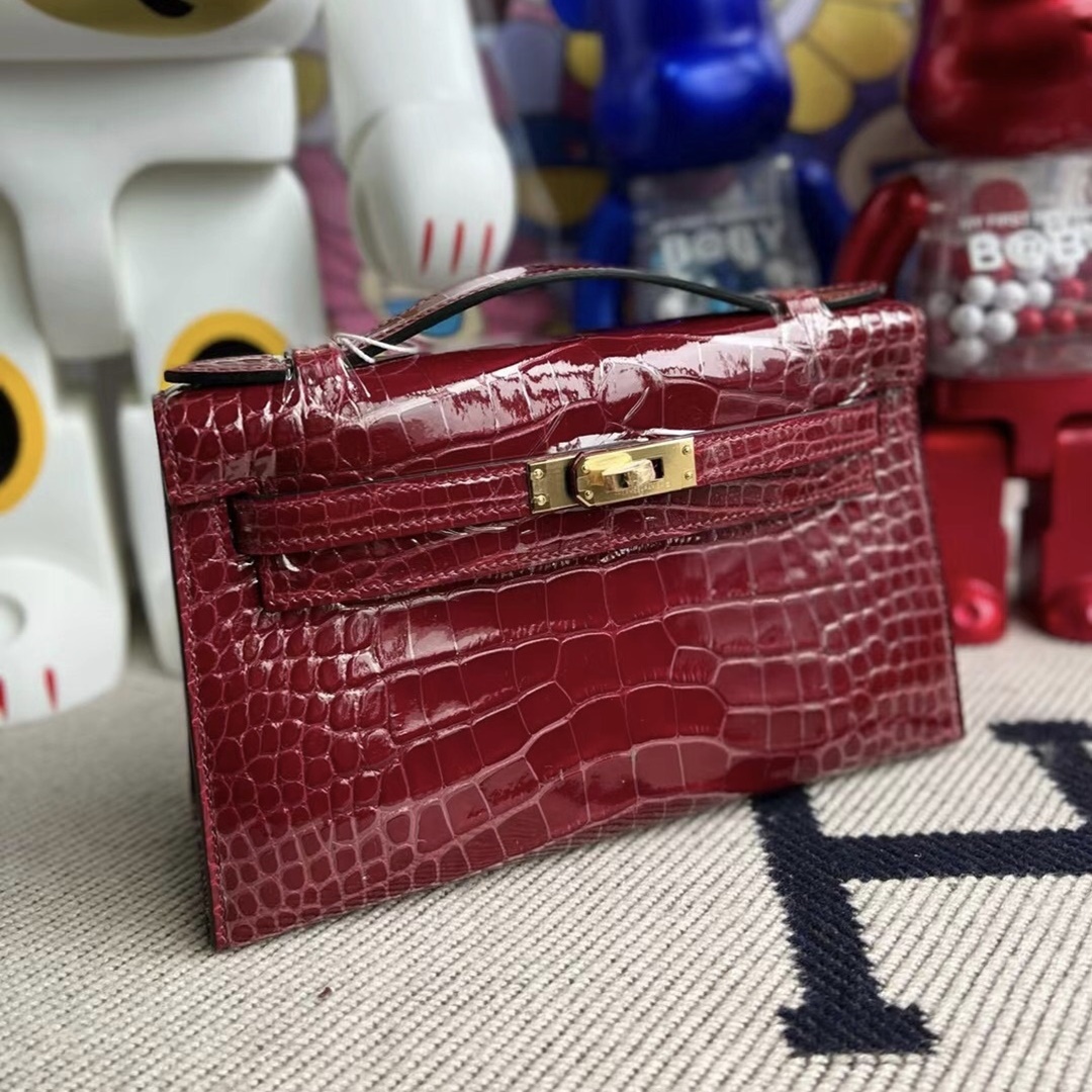 Hermes MiniKelly Pochette 22cm Shiny Alligator Crocodile 55 Rouge H GHW Hermes MiniKelly Pochette 22cm Shiny Alligator Crocodile 55 Rouge H GHW