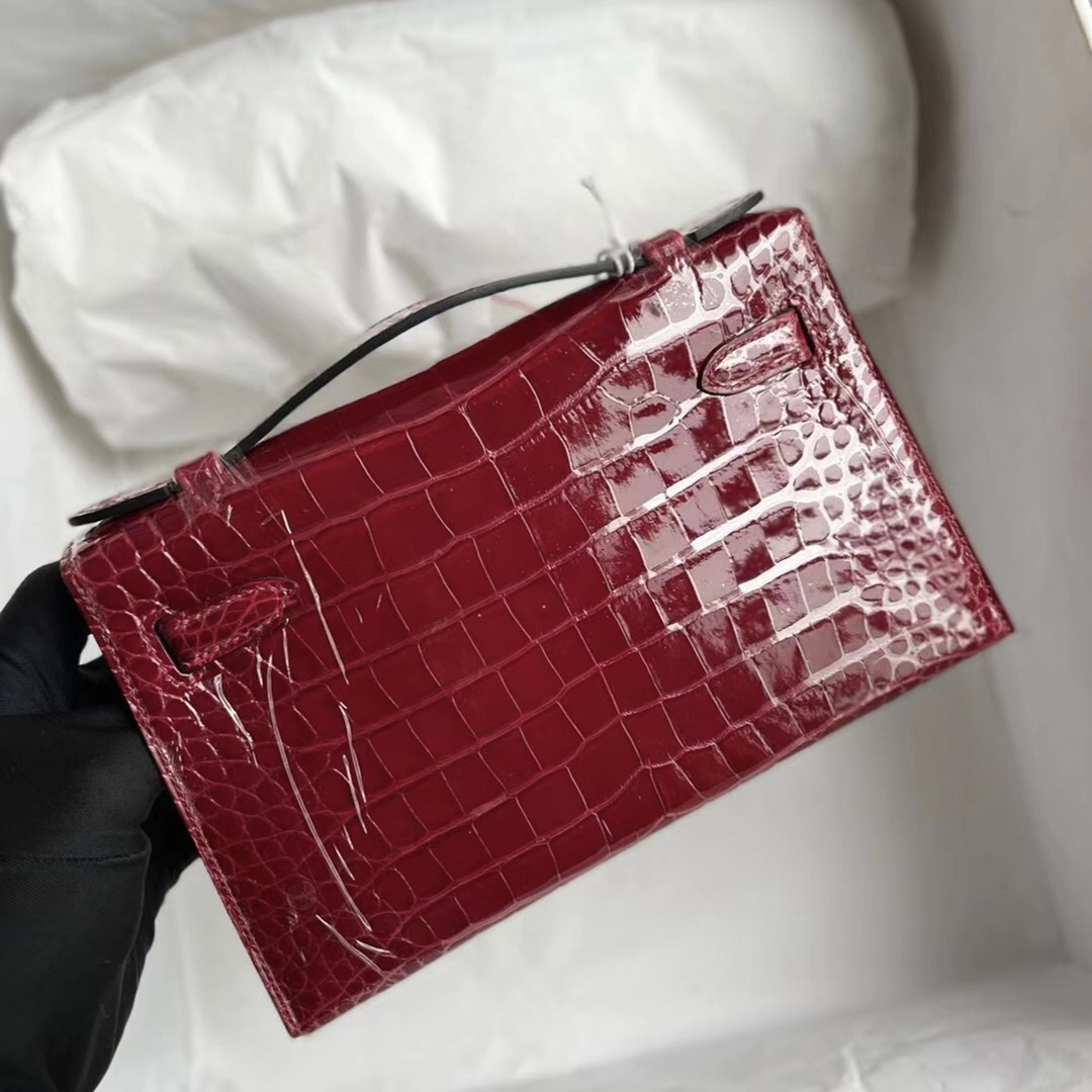 Hermes MiniKelly Pochette 22cm Shiny Alligator Crocodile 55 Rouge H GHW Hermes MiniKelly Pochette 22cm Shiny Alligator Crocodile 55 Rouge H GHW