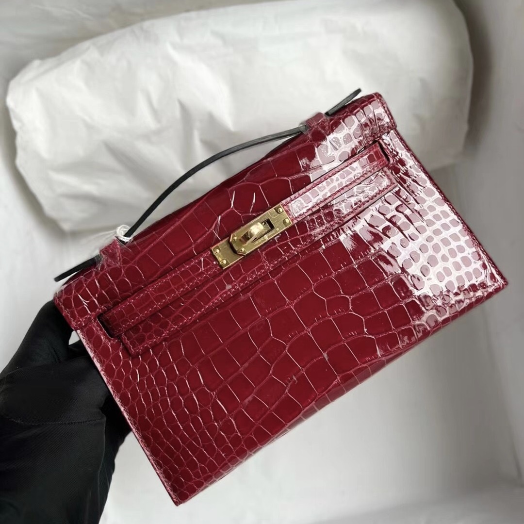 Hermes MiniKelly Pochette 22cm Shiny Alligator Crocodile 55 Rouge H GHW Hermes MiniKelly Pochette 22cm Shiny Alligator Crocodile 55 Rouge H GHW
