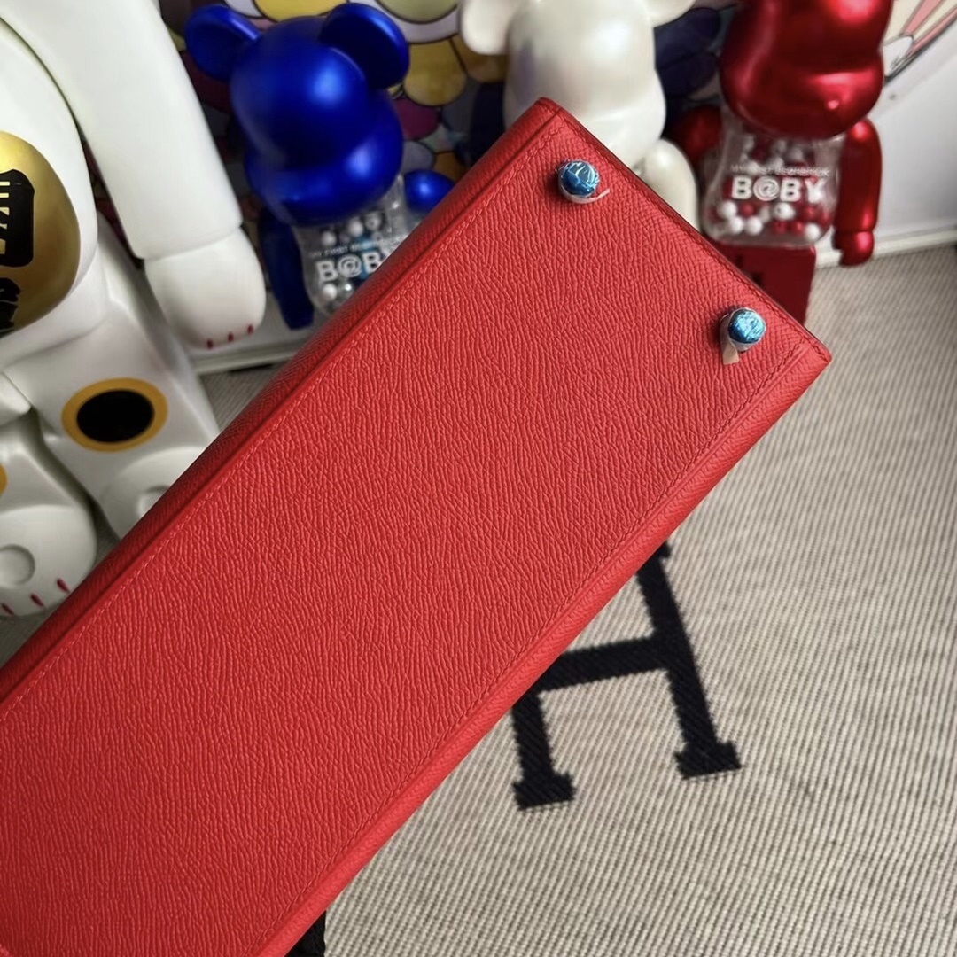 Hermes Kelly 28cm Epsom S5 Rouge Tomate  Silver hardware  All hand sewing