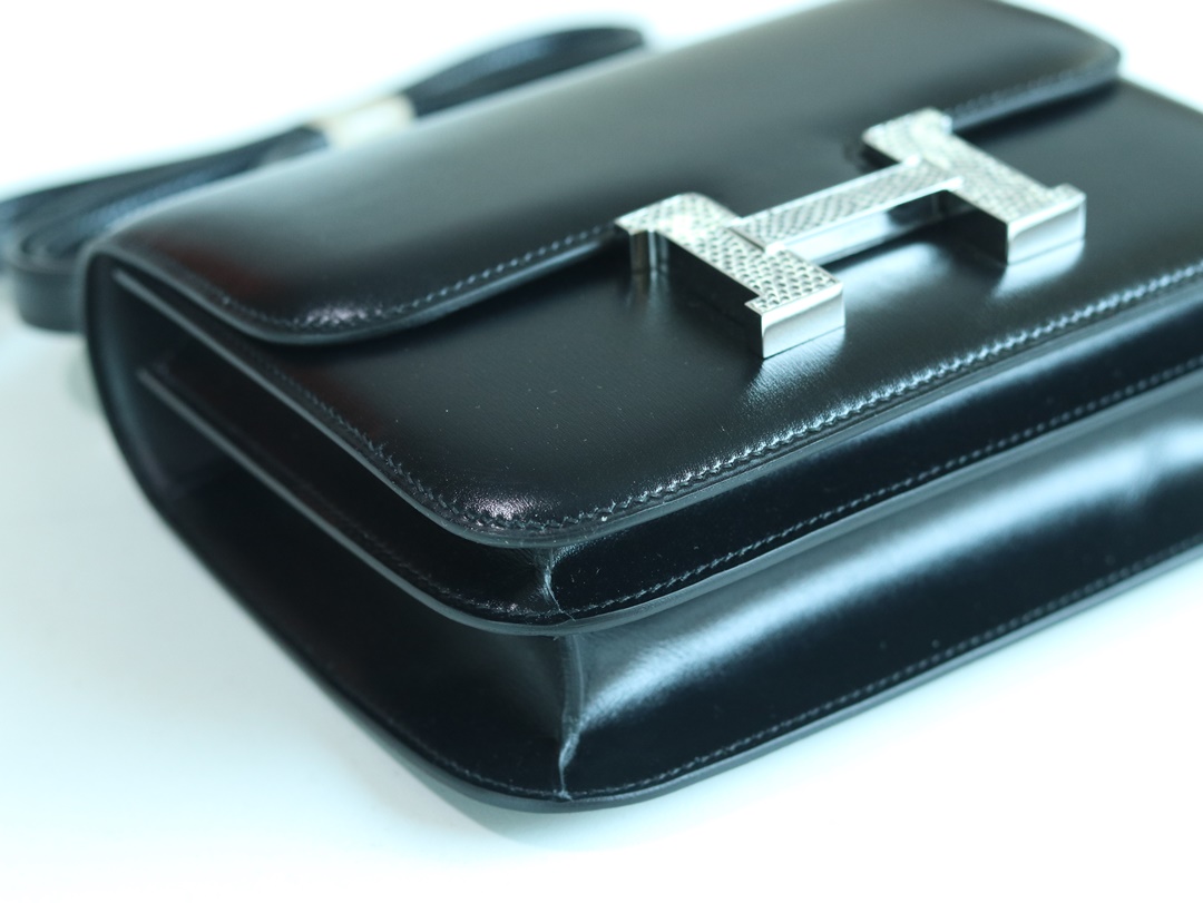 【 STOCK 】HERMES CONSTANCE 18 89NOIR BOX