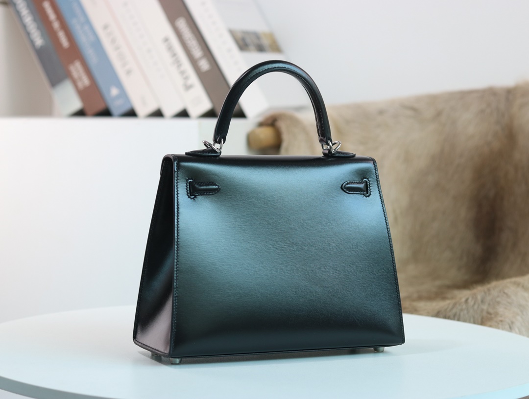 HERMES KELLY25 89 NOIR BOX TOGO PHW