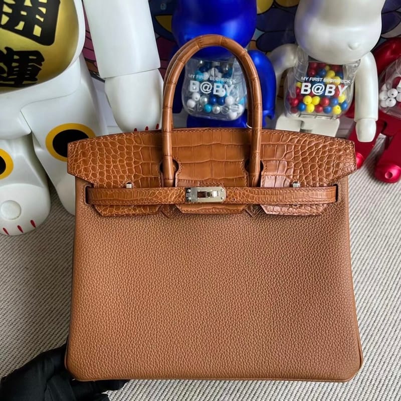 Hermès Birkin 25cm Touch Togo  Matte Alligator Crocodile 37 Gold  All hand sewing