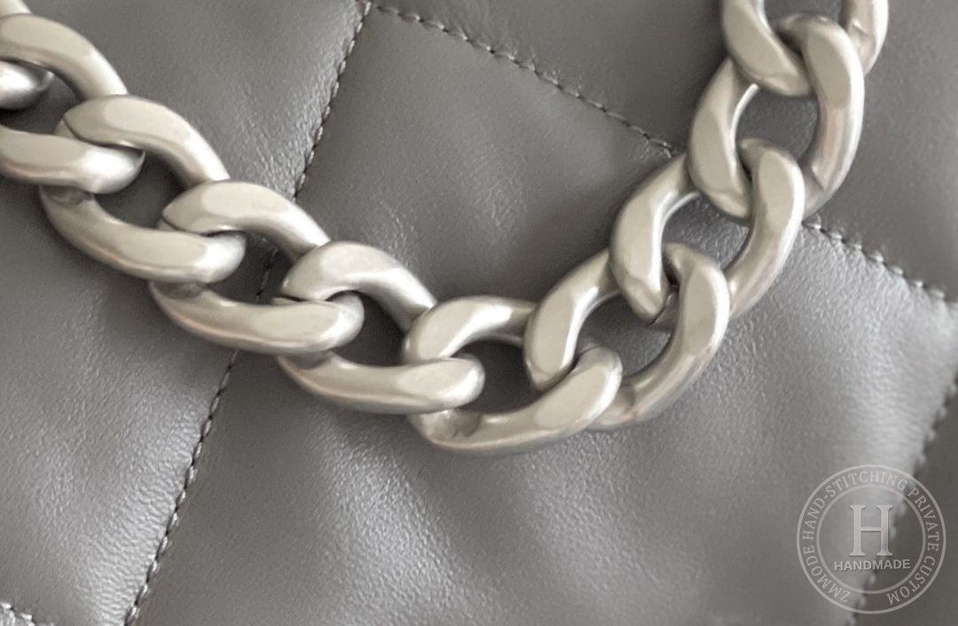 CHANEL 19BAG 26CM