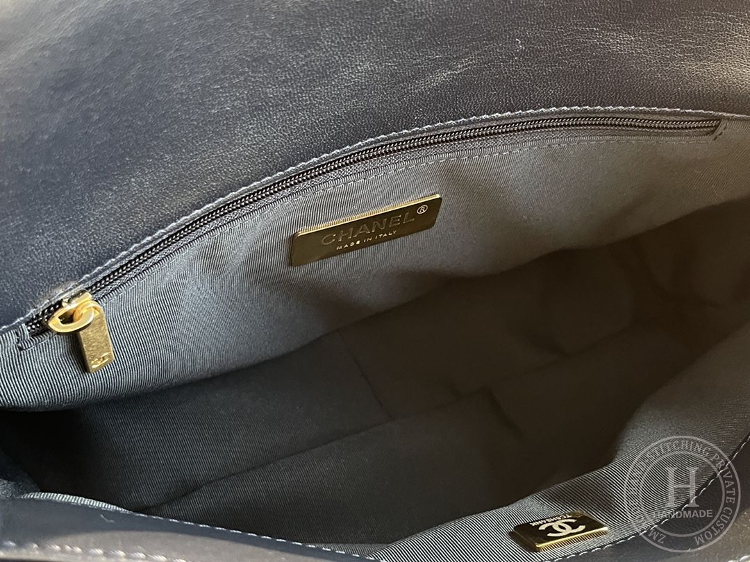 CHANEL 19 BAG 30CM CHANEL 19 BAG 30CM