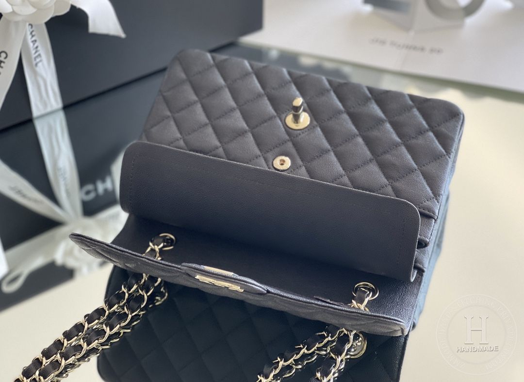 Caviar Quilted Small Double Flap Caviar Quilted Small Double Flap