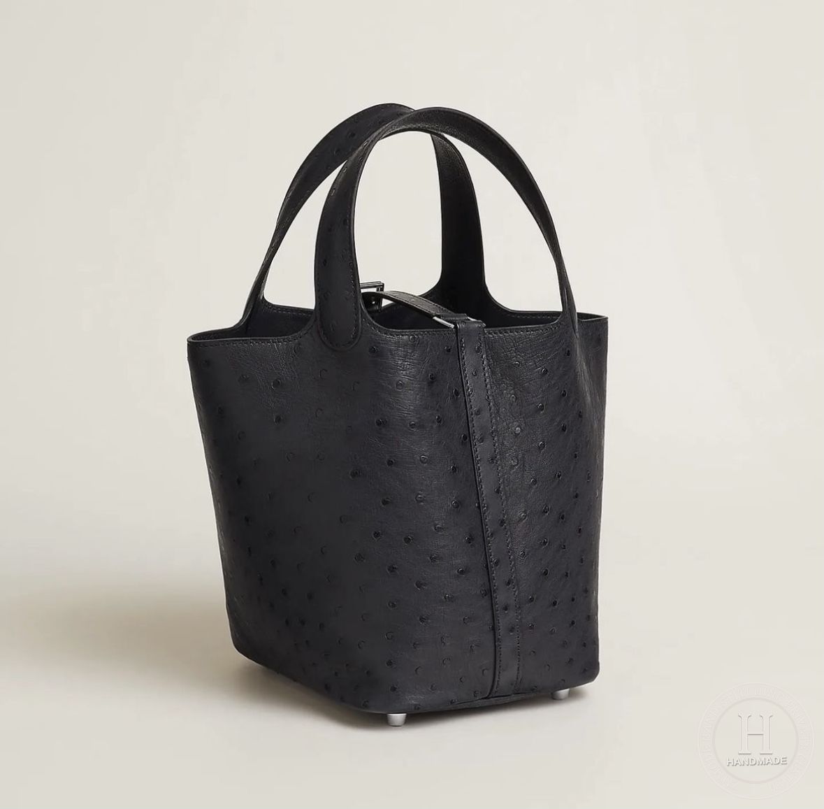 89 NOIR OSTRICH PICOTIN LOCK 18 BAG 89 NOIR OSTRICH PICOTIN LOCK 18 BAG