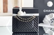 CLASSIC FLAP 25.5 × 15.5 × 6.5 cm GR LEATHER 玫红浅金扣-3582