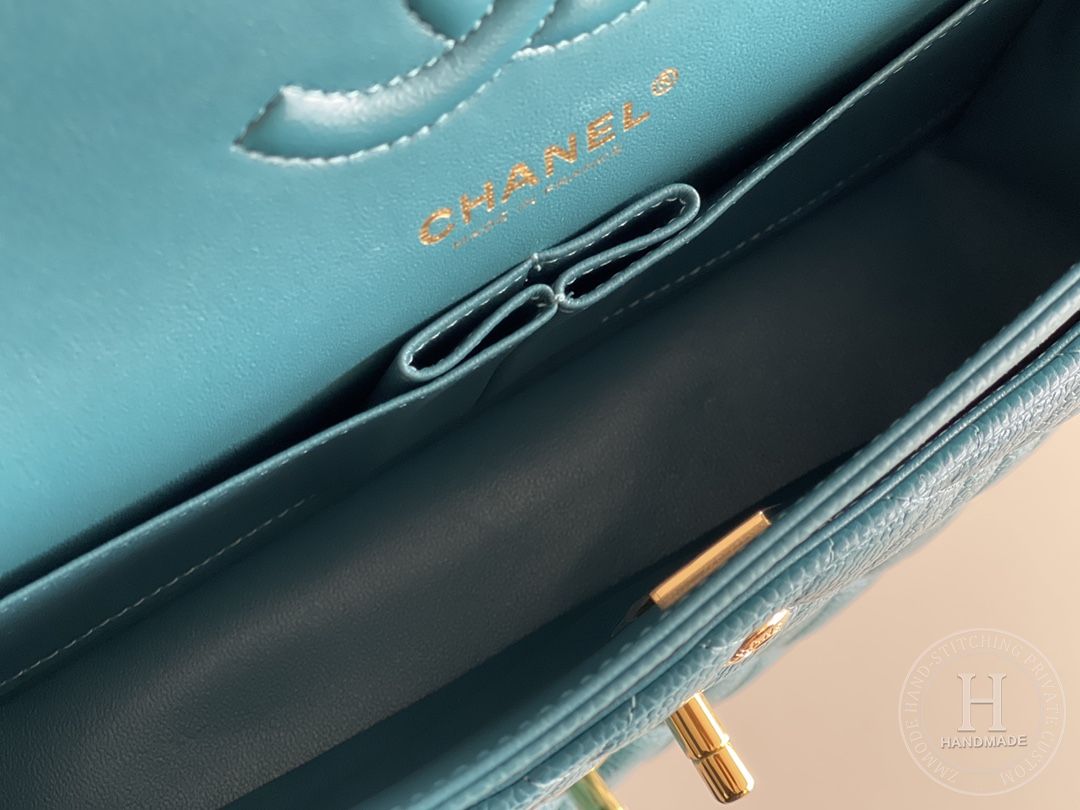 CLASSIC FLAP 25.5 × 15.5 × 6.5 cm HAAS LEATHER 翡翠绿