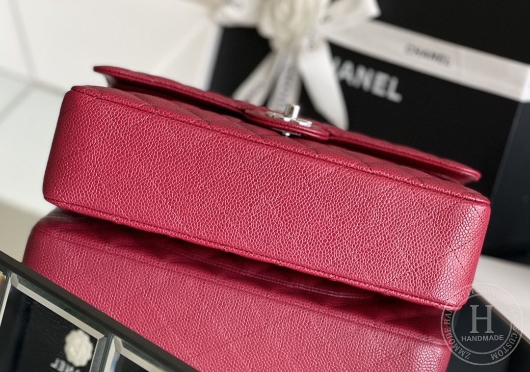 CLASSIC FLAP 25.5 × 15.5 × 6.5 cm RED