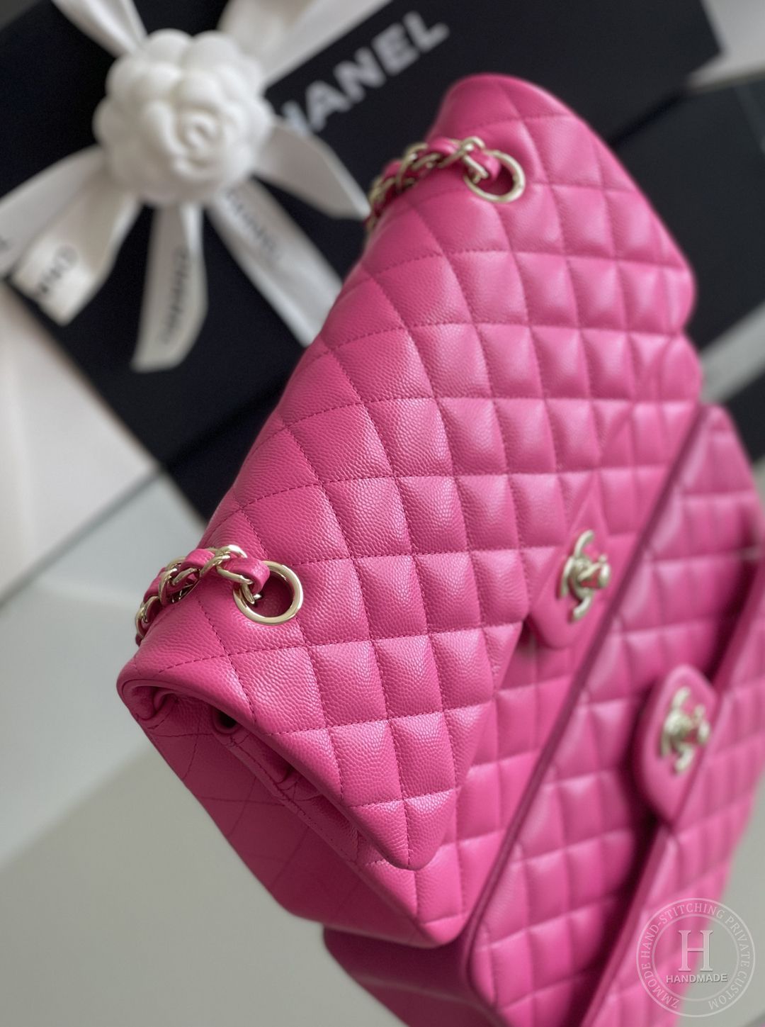 CLASSIC FLAP 25.5 × 15.5 × 6.5 cm HAAS LEATHER 经典黑PHW-0171