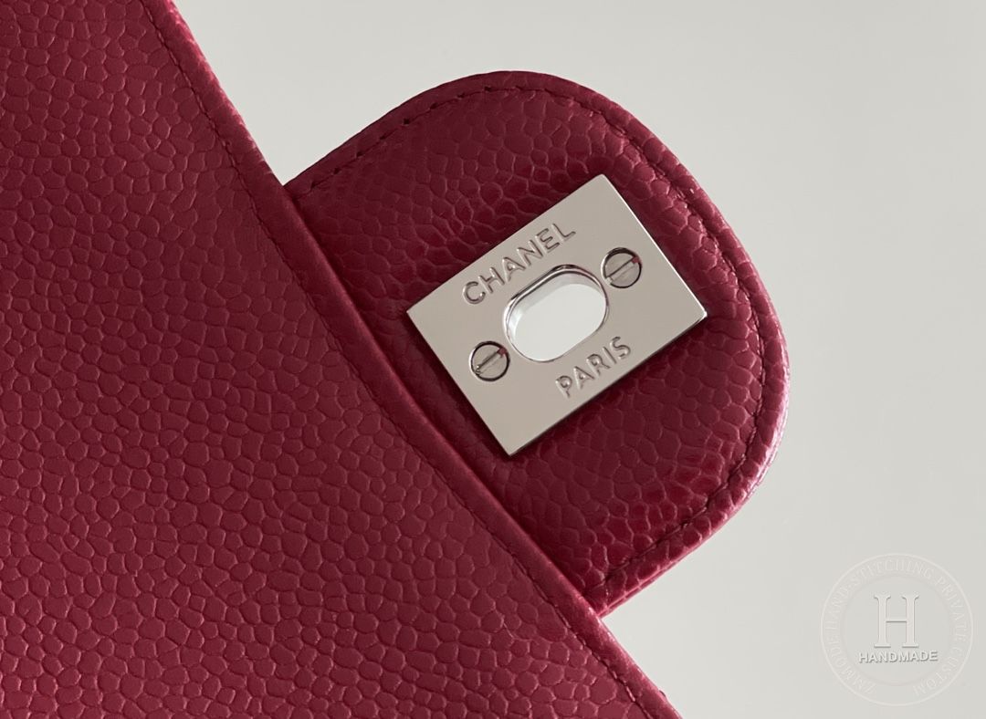 CLASSIC FLAP 25.5 × 15.5 × 6.5 cm RED