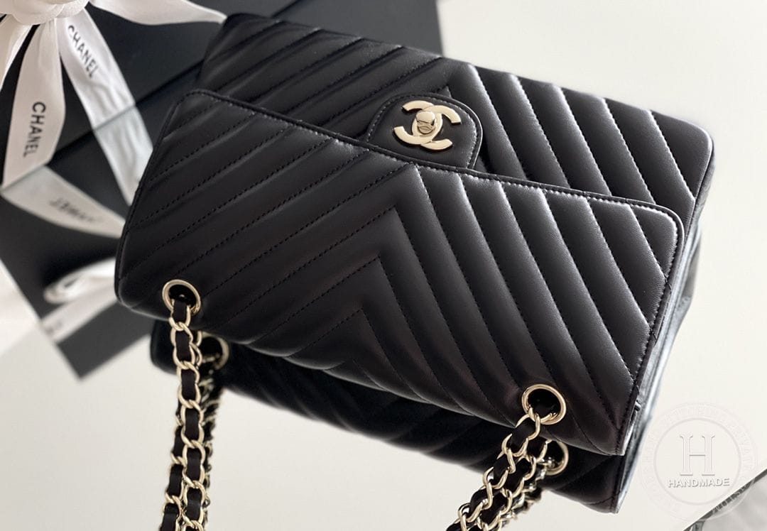 CLASSIC FLAP 25.5 × 15.5 × 6.5 cm GR LEATHER 玫红浅金扣-3582