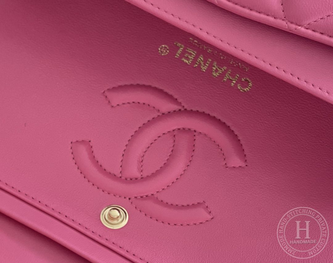 CLASSIC FLAP 12× 20 × 6 cm GR LEATHER 玫红浅金扣 CLASSIC FLAP 12× 20 × 6 cm GR LEATHER 玫红浅金扣