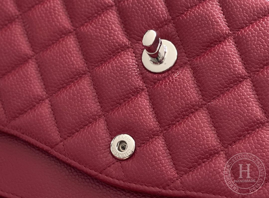 CLASSIC FLAP 25.5 × 15.5 × 6.5 cm RED