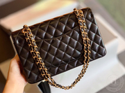CLASSIC FLAP 25.5 × 15.5 × 6.5 cm HAAS LEATHER 白色鱼子酱-9155