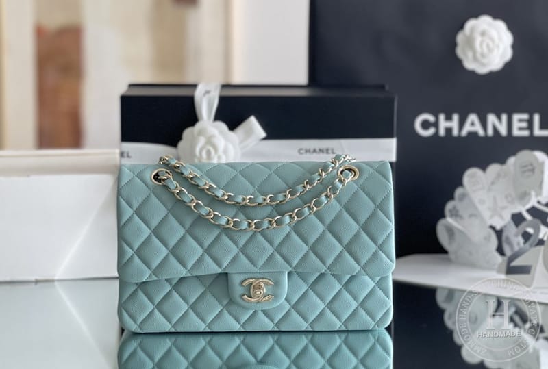 CLASSIC FLAP 25.5 × 15.5 × 6.5 cm ZP小球纹牛皮LEATHER 薄荷绿浅金扣