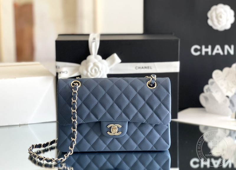 CLASSIC FLAP 23× 14.5 × 6 cm ZP LEATHER 杏色浅金扣-9915