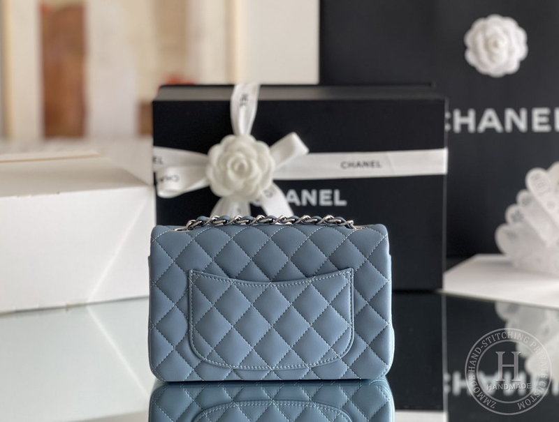 CLASSIC FLAP 12× 20 × 6 cm GR LEATHER 玫红浅金扣-4256
