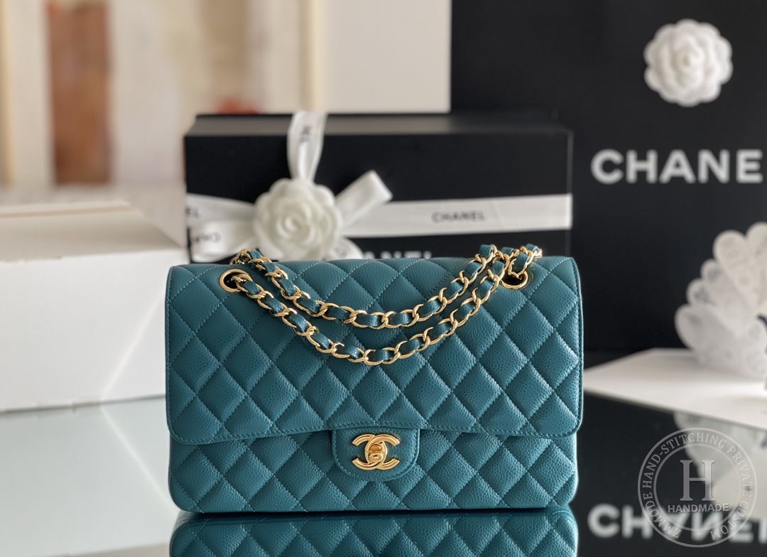CLASSIC FLAP 25.5 × 15.5 × 6.5 cm HAAS LEATHER 翡翠绿