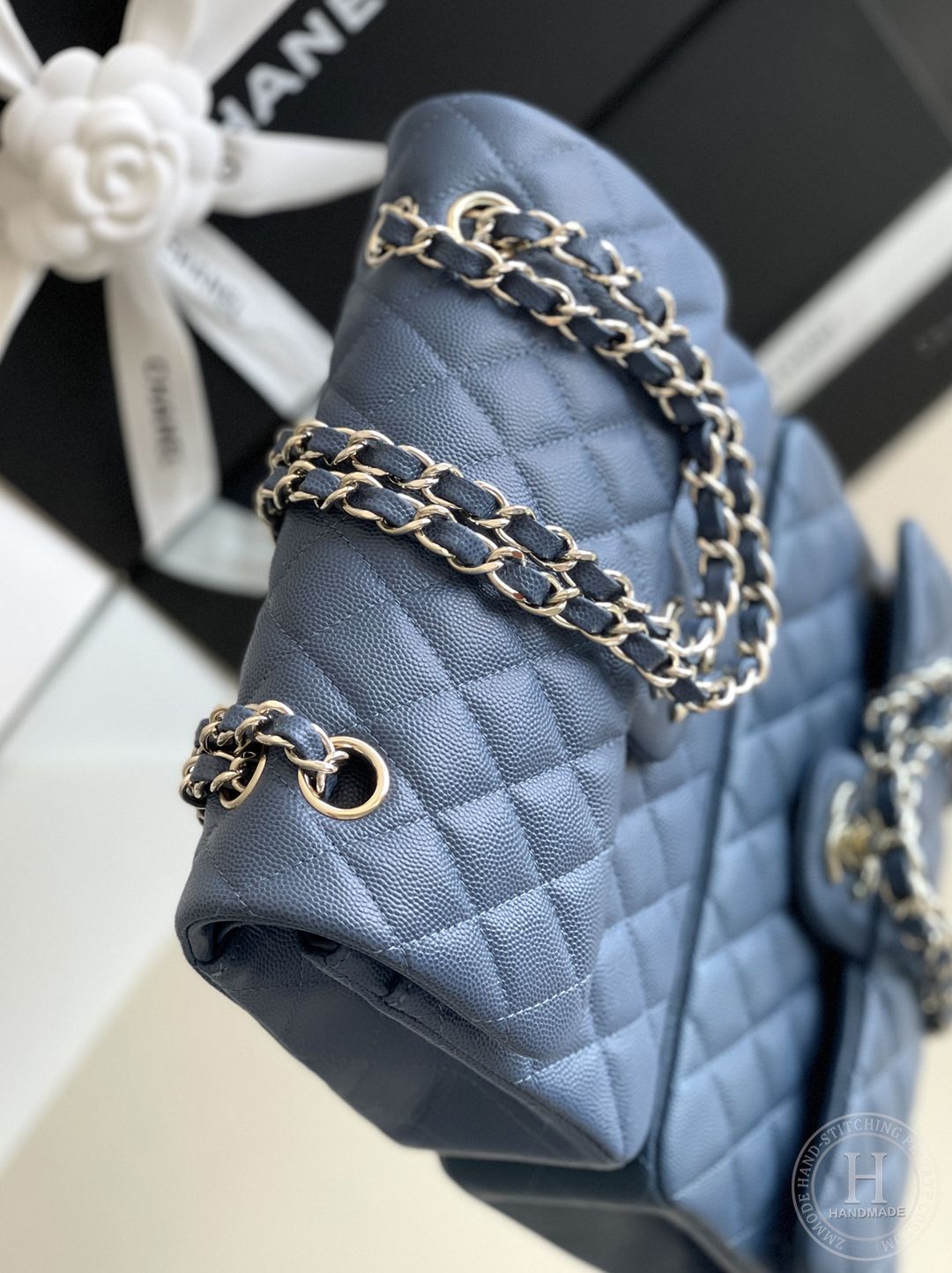 CLASSIC FLAP 23× 14.5 × 6 cm ZP LEATHER 深蓝色浅金扣 CLASSIC FLAP 23× 14.5 × 6 cm ZP LEATHER 深蓝色浅金扣