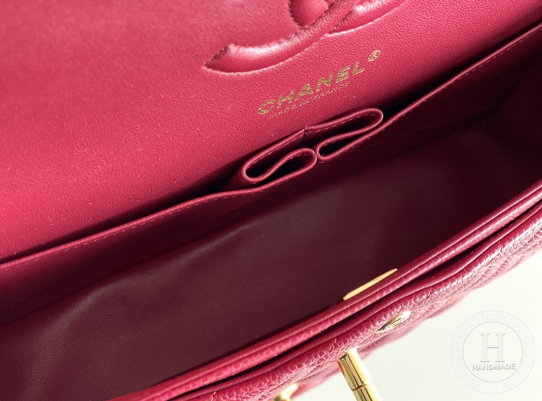 CLASSIC FLAP 25.5 × 15.5 × 6.5 cm HAAS LEATHER RED CLASSIC FLAP 25.5 × 15.5 × 6.5 cm HAAS LEATHER RED