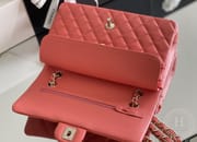 CLASSIC FLAP 25.5 × 15.5 × 6.5 cm ZP LEATHER 玫红浅金扣-3811
