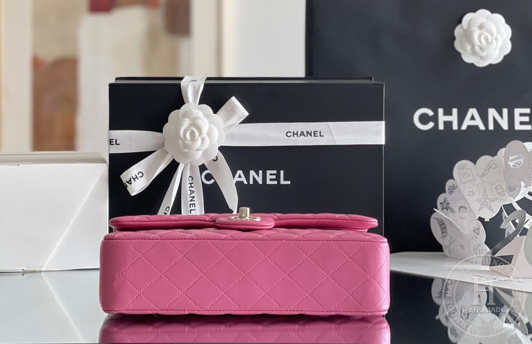 CLASSIC FLAP 25.5 × 15.5 × 6.5 cm ZP LEATHER 牛仔蓝浅金扣-2237