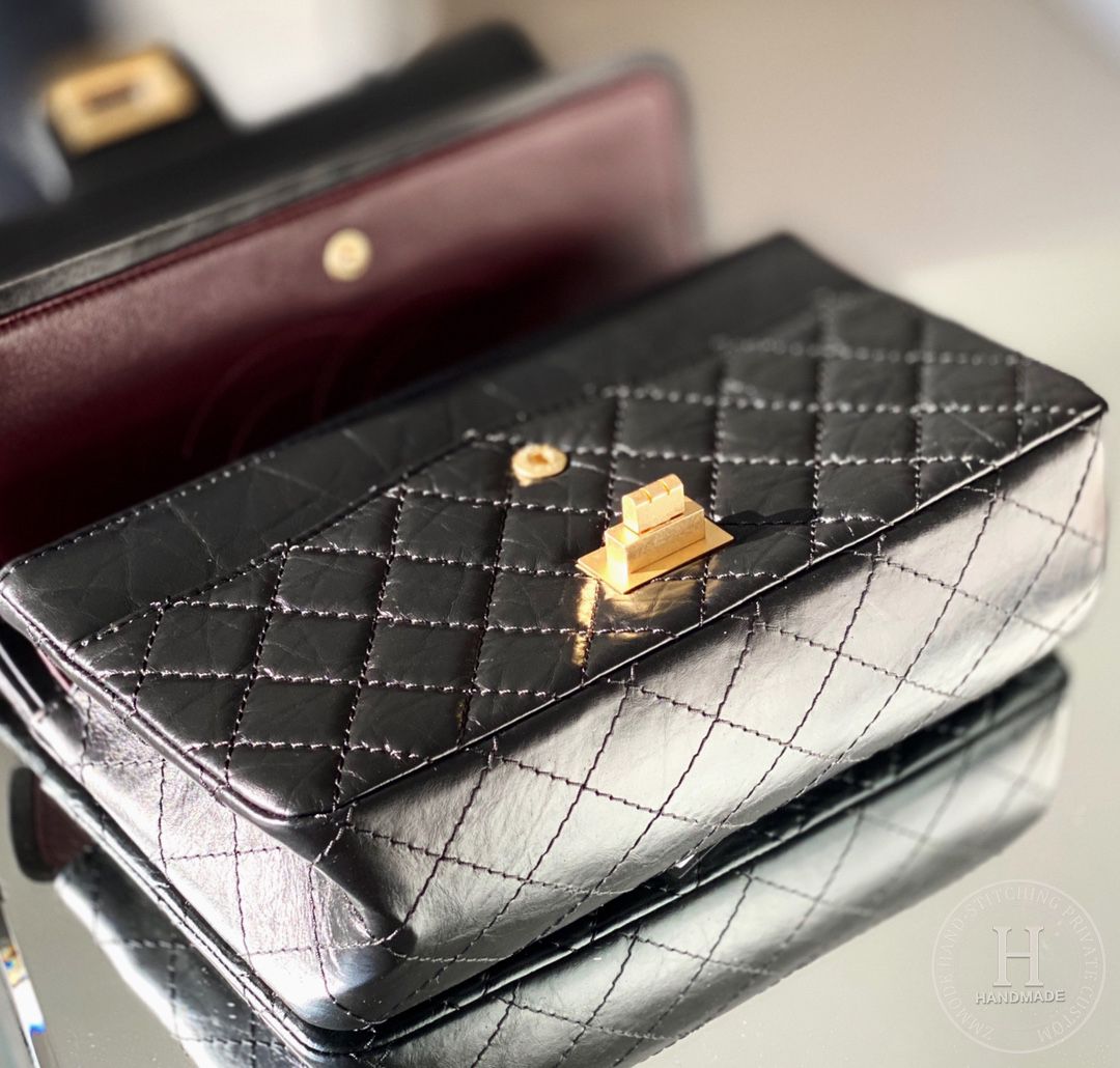 Chanel 2.55 28CM 牛皮 黑色古金扣