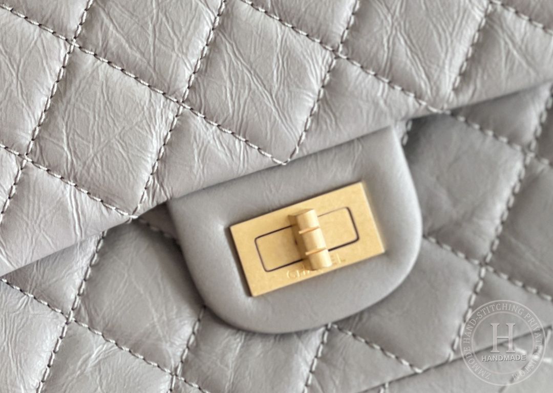 Chanel 2.55 28CM 牛皮 古银金扣