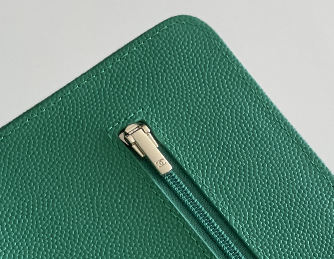 Chanel woc 12 × 19 × 4 cm 绿色浅金扣