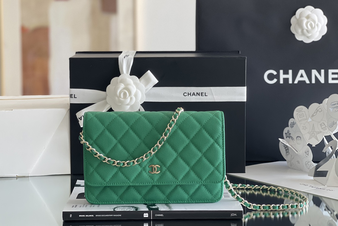 Chanel woc 12 × 19 × 4 cm 绿色浅金扣