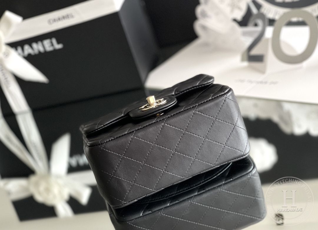 Mini Square Flap CLASSIC FLAP 13.5 × 17 × 8 cm GR羊皮 LEATHER 雾霾蓝-6129