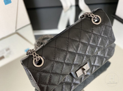 Chanel 2.55 mini 15.5 × 20× 6 cm 黑色单盖头 金扣-4200