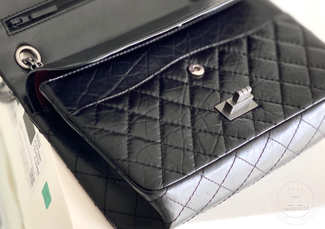 Chanel 2.55 24CM 牛皮 黑色古银扣 Chanel 2.55 24CM 牛皮 黑色古银扣