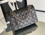 Chanel 2.55 mini 15.5 × 20× 6 cm 黑色单盖头 金扣-4200