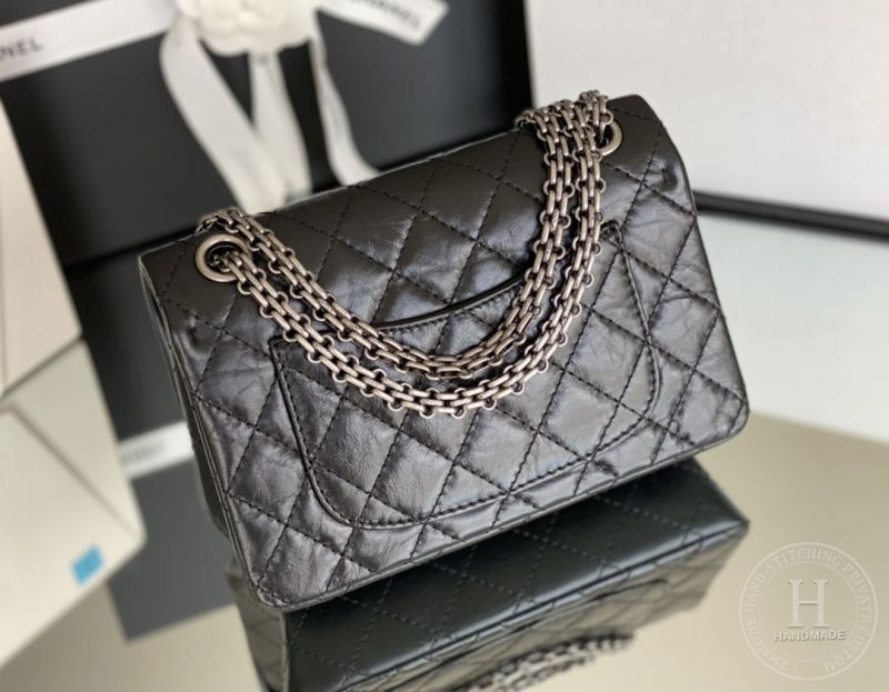 Chanel 2.55 mini 15.5 × 20× 6 cm 黑色单盖头 金扣-4200