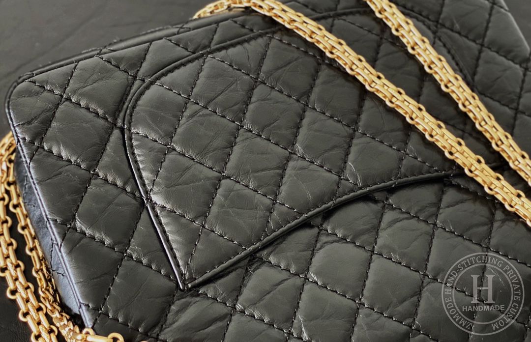 Chanel 2.55 28CM 牛皮 黑色古金扣