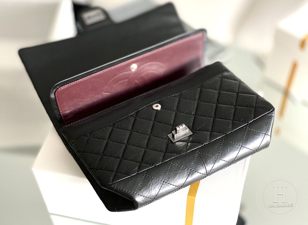 Chanel 2.55 28CM 牛皮 黑色古银扣