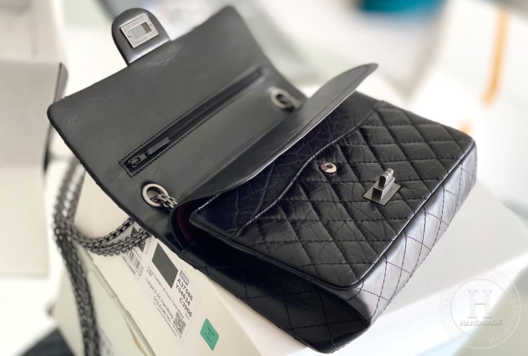 Chanel 2.55 24CM 牛皮 黑色古银扣 Chanel 2.55 24CM 牛皮 黑色古银扣