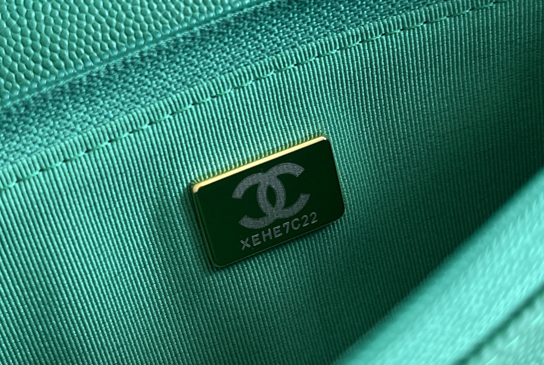 Chanel woc 12 × 19 × 4 cm 绿色浅金扣