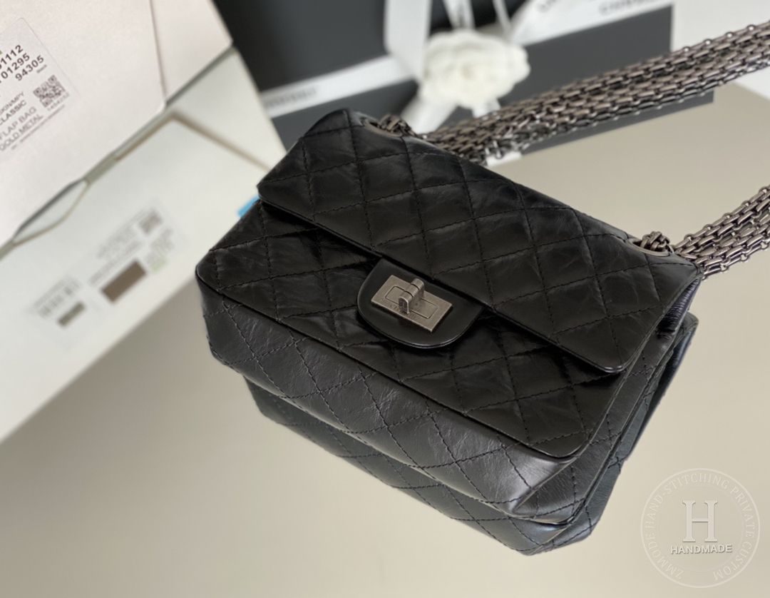 Chanel 2.55 mini 15.5 × 20× 6 cm 黑色单盖头 金扣-4200