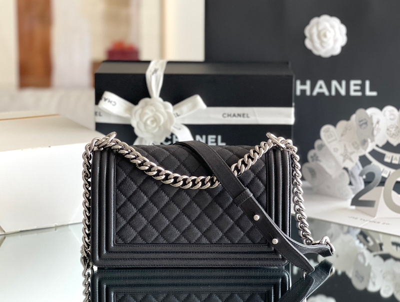 Chanel Leboy-25× 14.5×8cm 电光蓝V纹浅金扣-6268